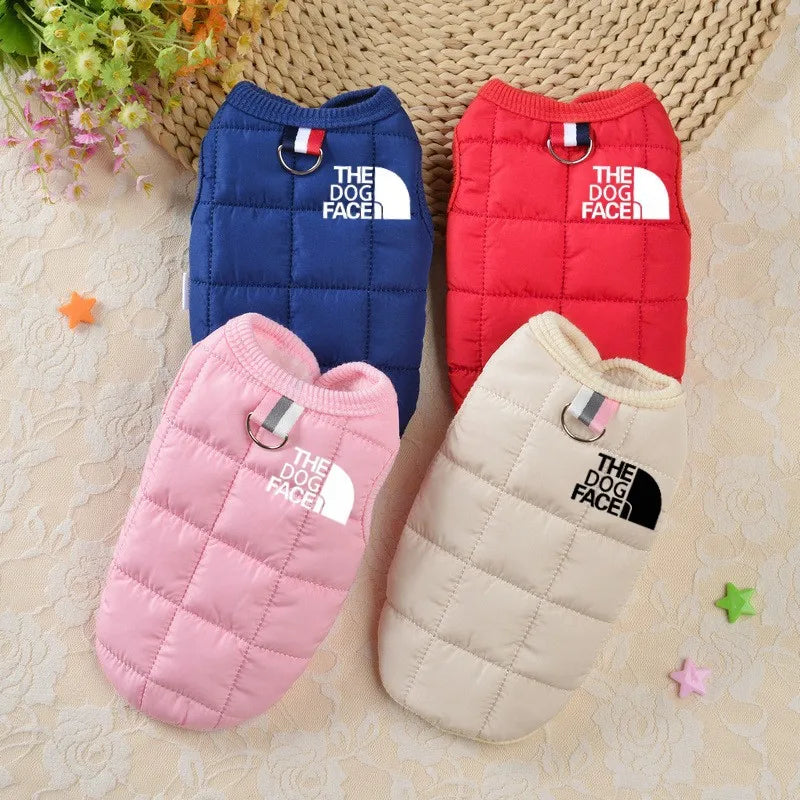 Casaco Fashion Inverno para Cachorros | Look Estiloso com Logo 3D | Ideal para Chihuahua, Bulldog e Cães Pequenos