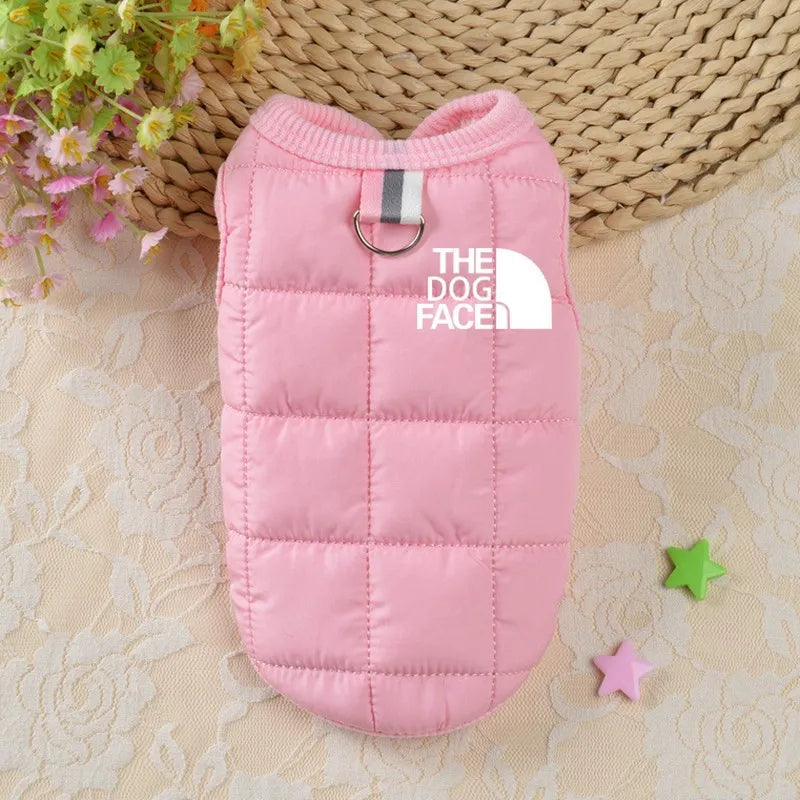 Casaco Fashion Inverno para Cachorros | Look Estiloso com Logo 3D | Ideal para Chihuahua, Bulldog e Cães Pequenos